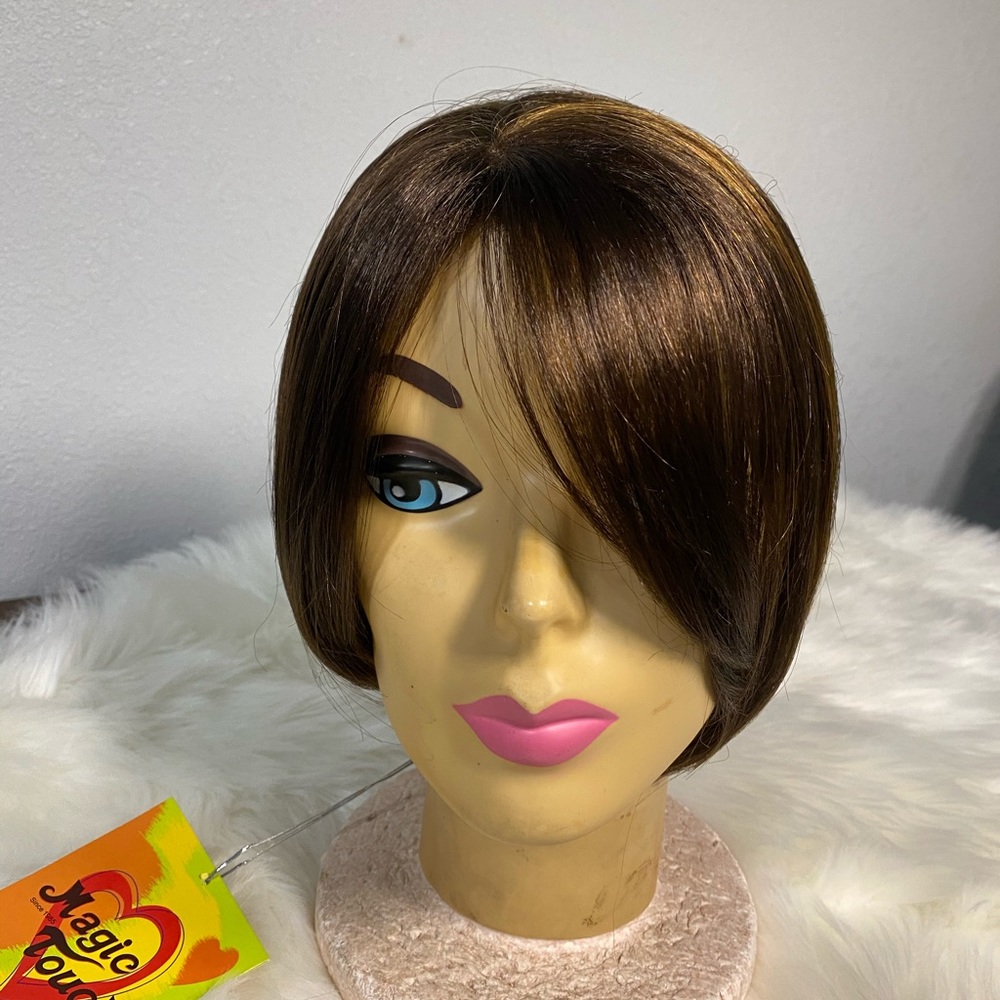 Wig - Picture 2 of 6